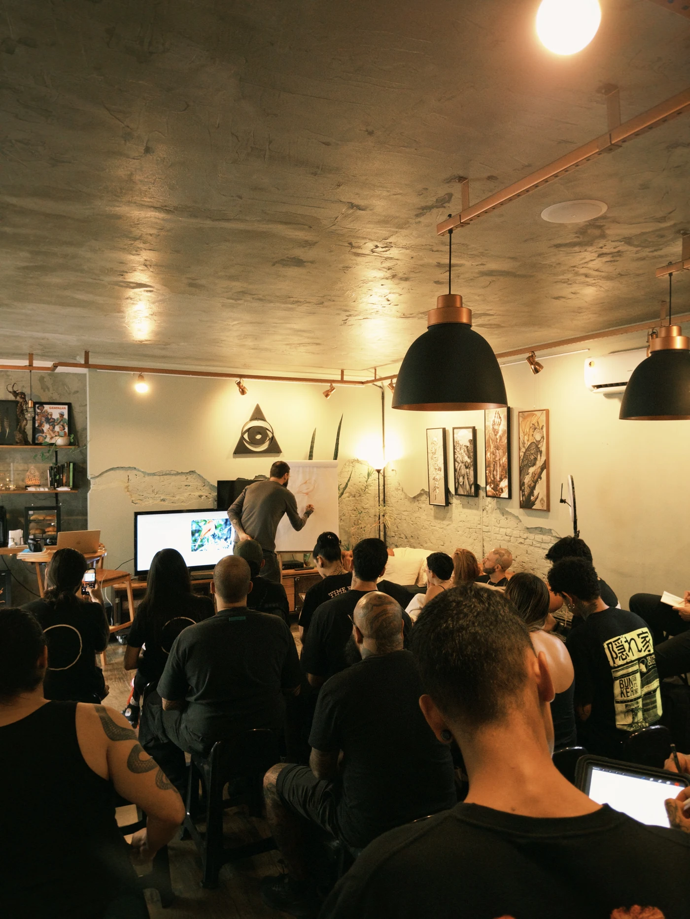 Convivência Desenhada — encontro no True Rise Tattoo